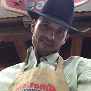 Meet your Posher, Ryan